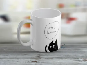 Taza Blanca 11oz Meme Gato Negro – "Vete a la Miaw" 😾✨