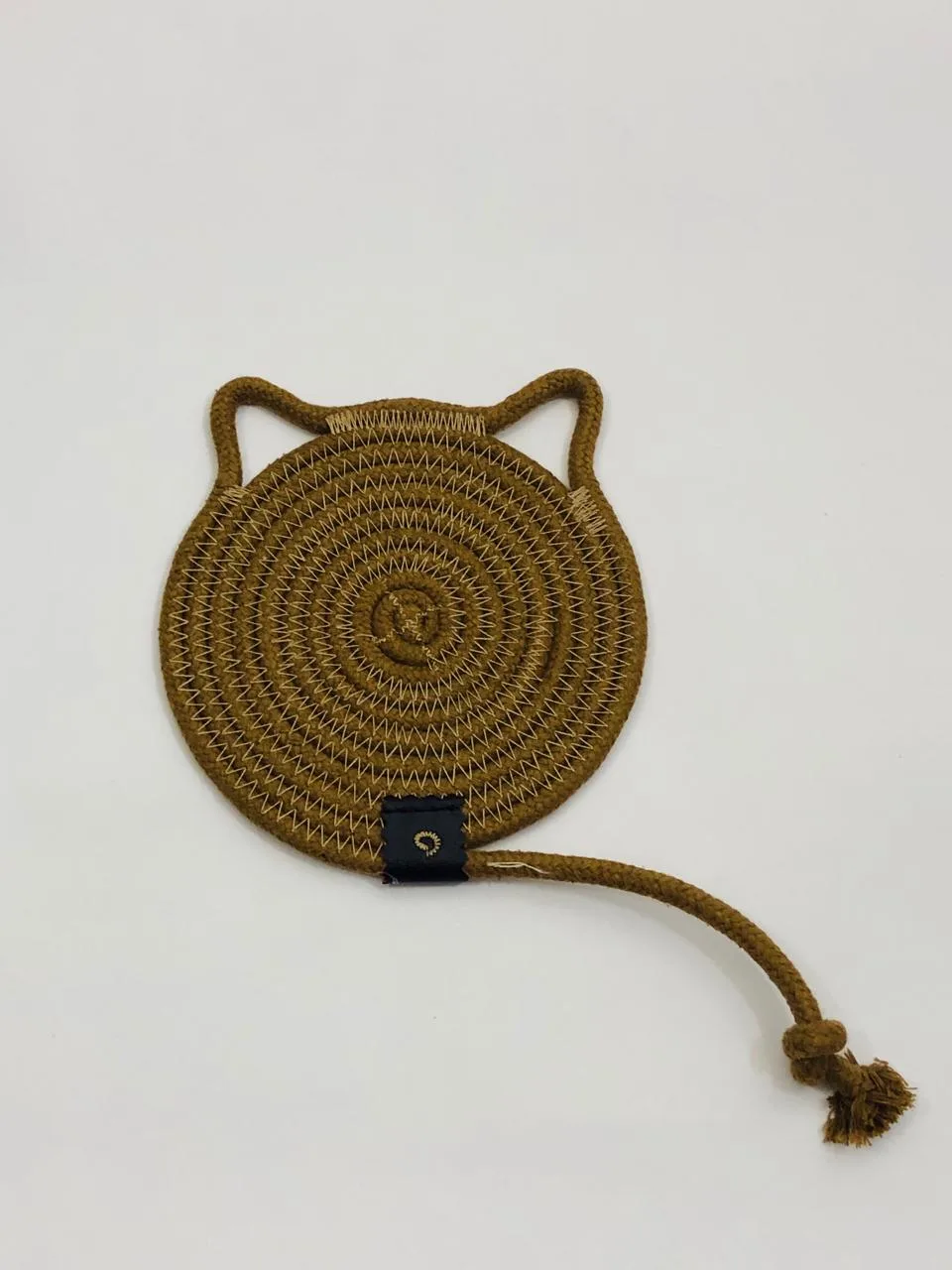 🐱 Set 6 Portavasos Artesanales Gato de Cuerda e Hilo Dorado ✨ - Imagen 2